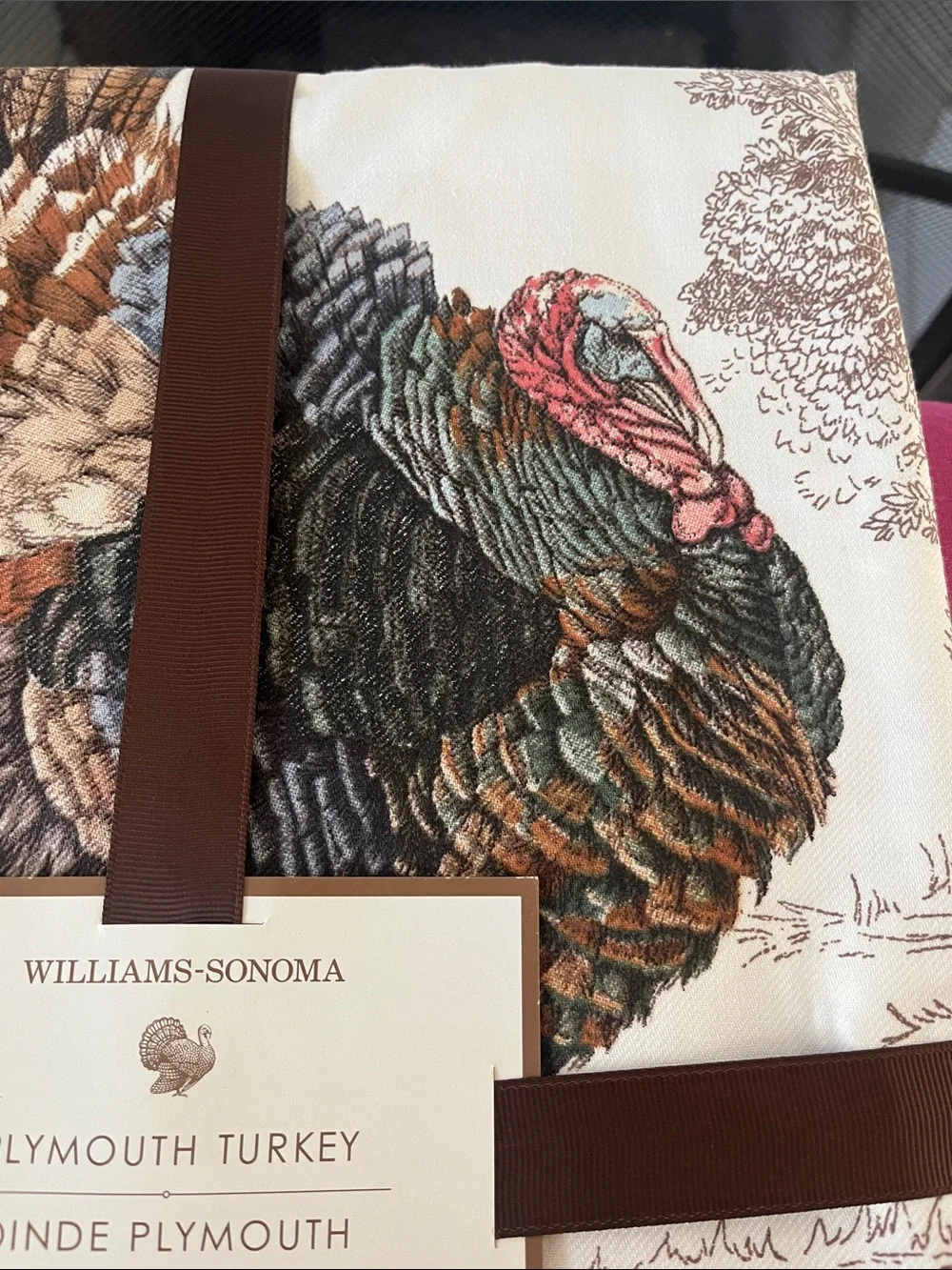 Williams Sonoma Plymouth Turkey Tablecloth White Brown Beige Round Fall 90